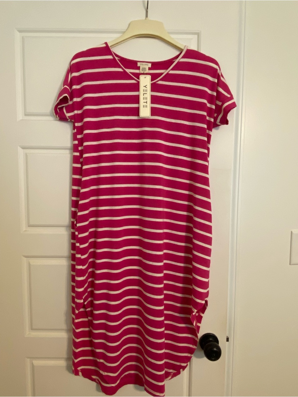 Yelete Fuchsia and White Striped Short Sleeve T-shirt Dress